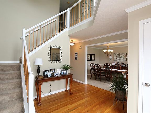 3rd image of 6620 English Oaks Sta