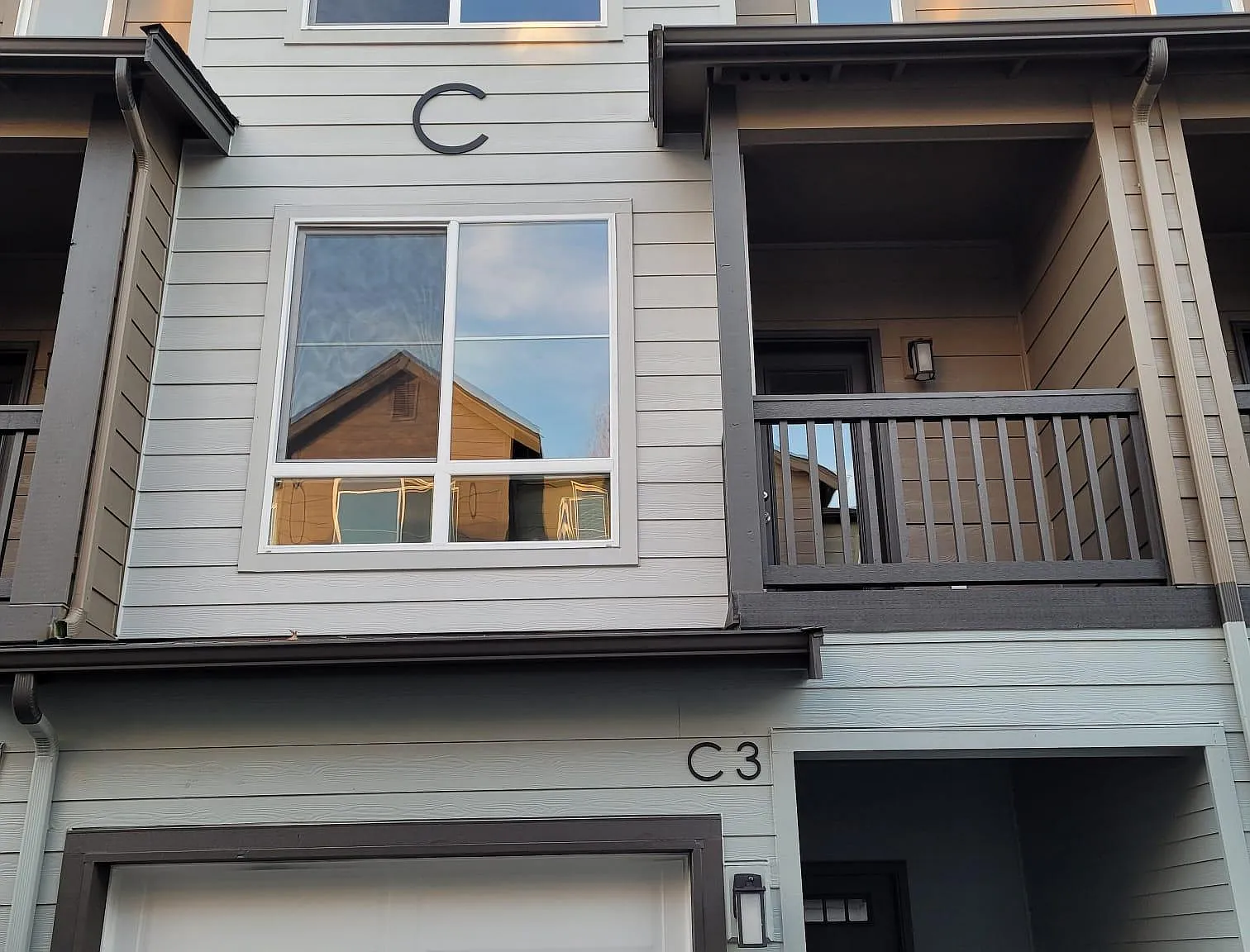 2 bed, 2.5 bath, 1480 sqft, $2,750 — Photo 1