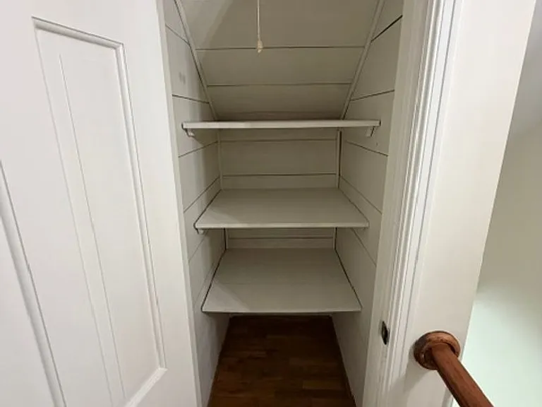 905 Riverside Dr — Photo 21