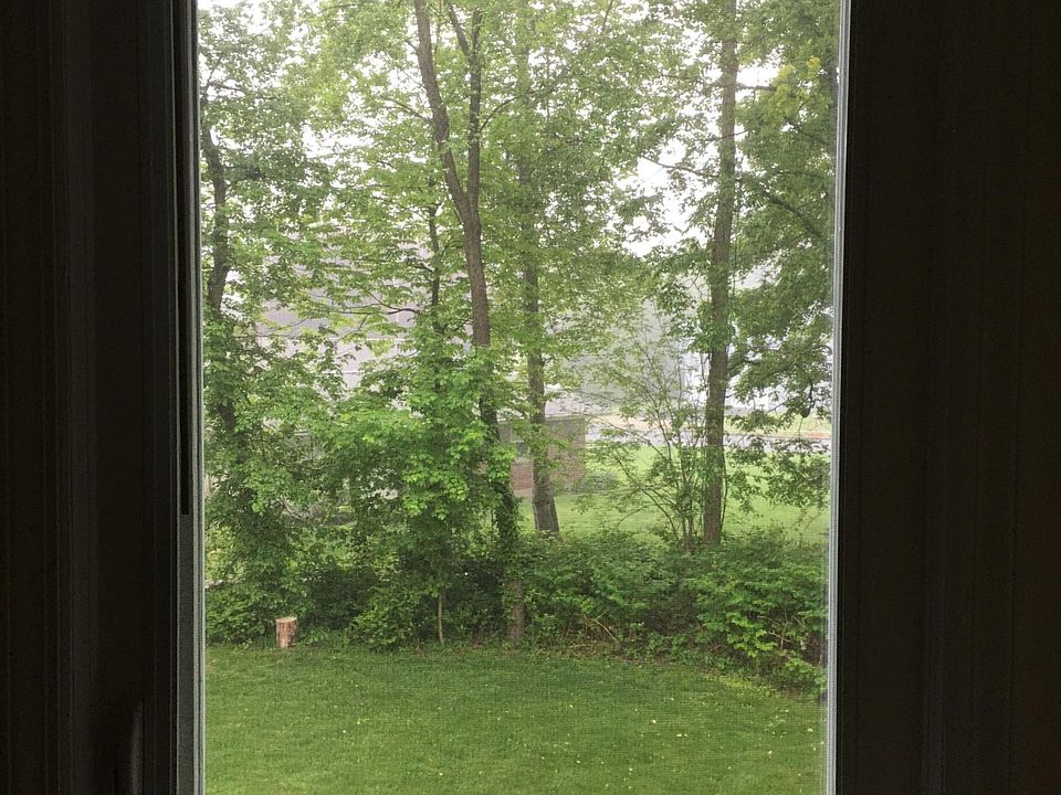 165 Anton St, Bridgeport, CT 06606 Zillow