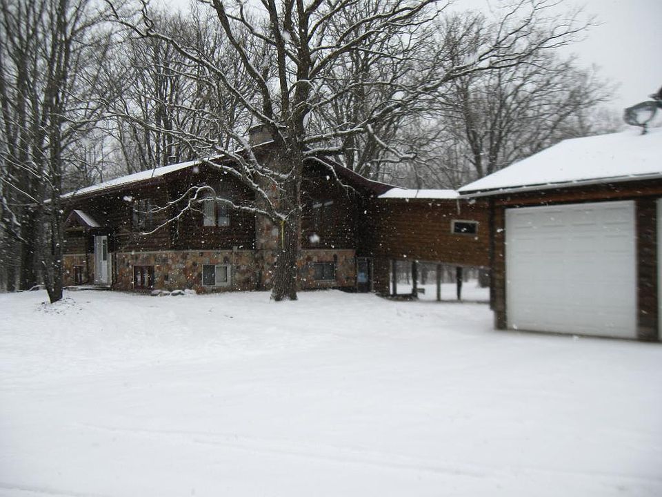 1st image of 1632 220th Ave