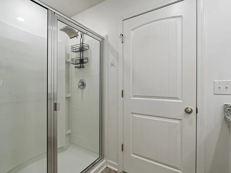 610 Clifford Hts — Photo 20