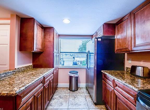 4th image of 3739 SW 9th Ave APT 110