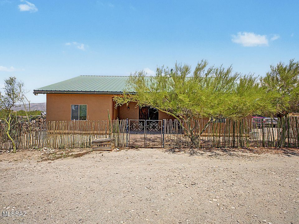 1st image of 14721 E Colossal Cave Rd