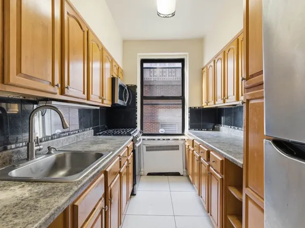 34-20 83rd Street image 4 of 10