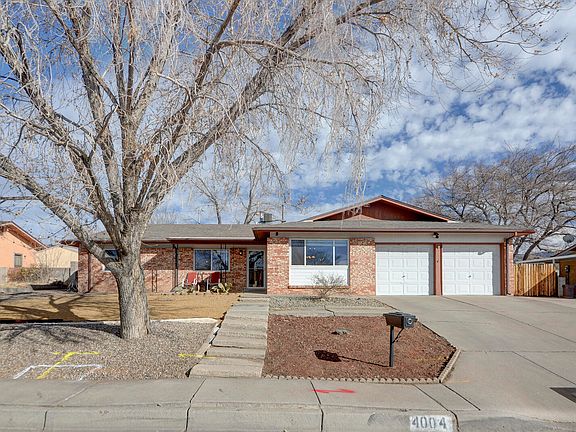 3rd image of 4004 Pamela Pl NE