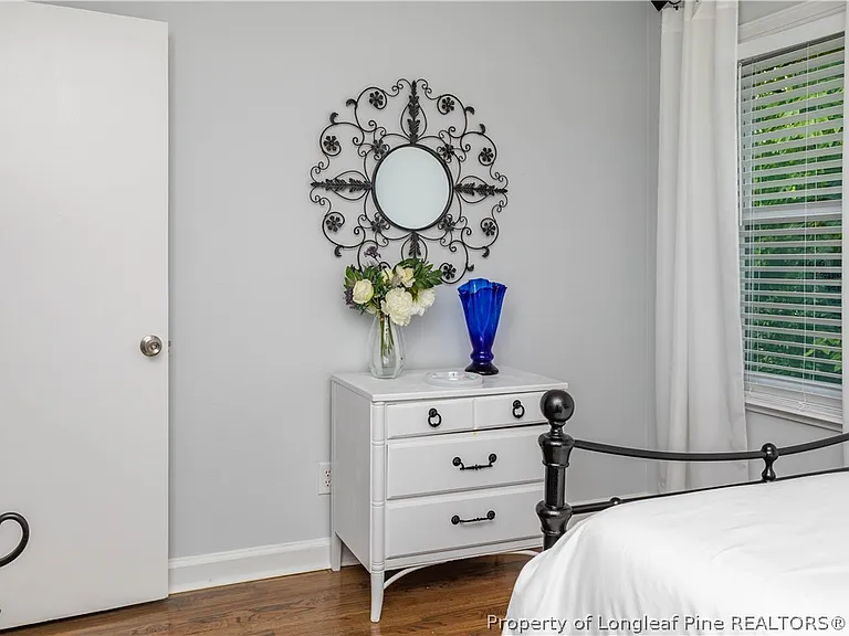 1805 Wayne Ln — Photo 11