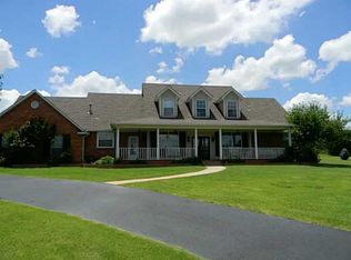 3124 Hunters Ridge Ln, Blanchard, OK 73010