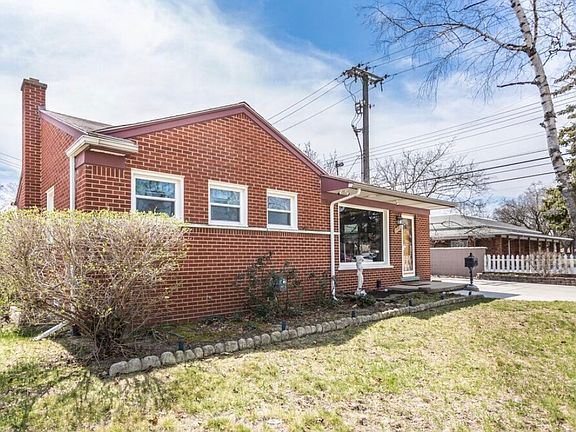 4th image of 29185 Hathaway St