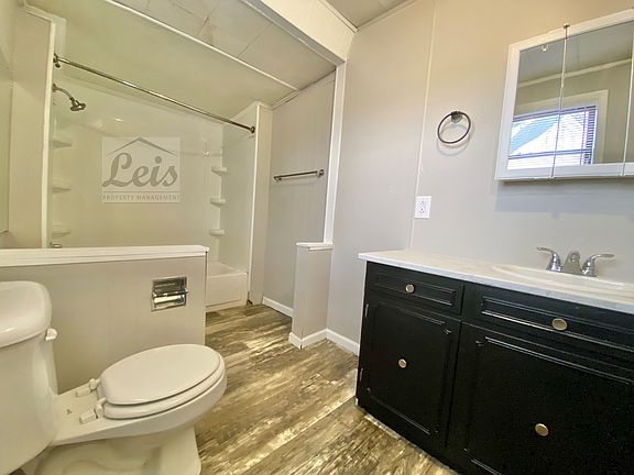 5th image of 248 E Main St #1