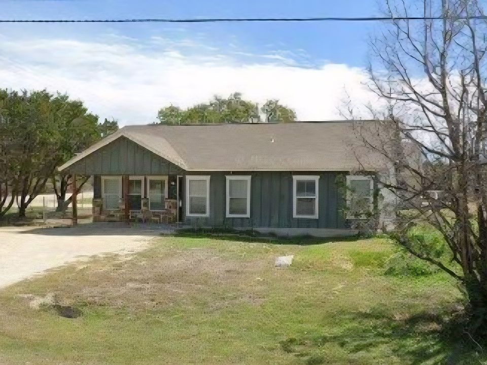 2nd image of 3419 Puter Creek Rd