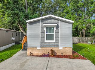 5400 Collins Rd #18, Jacksonville, FL 32244