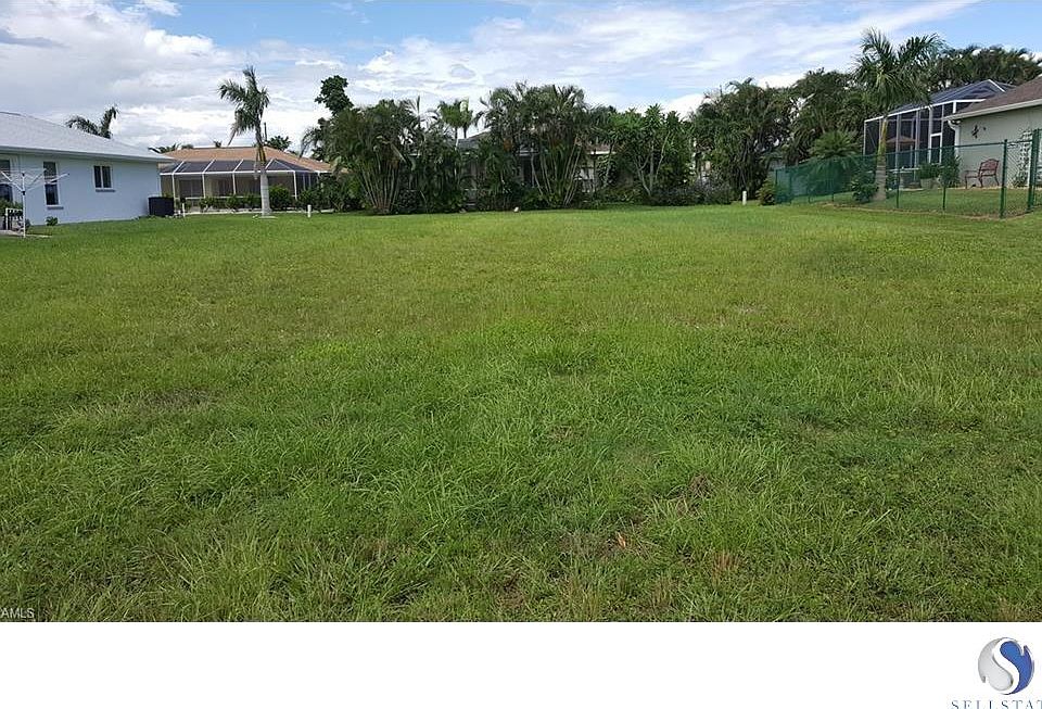 1st image of 2405 SW 43rd Ter
