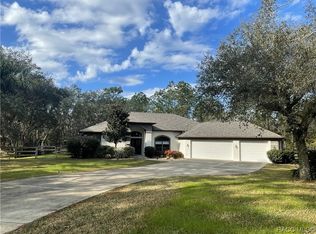 5134 N Tee Pee Dr, Beverly Hills, FL 34465