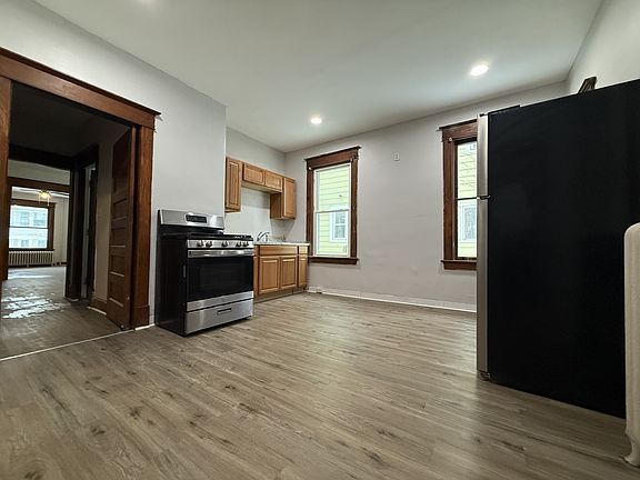 2nd image of 34 Besch Ave APT 1