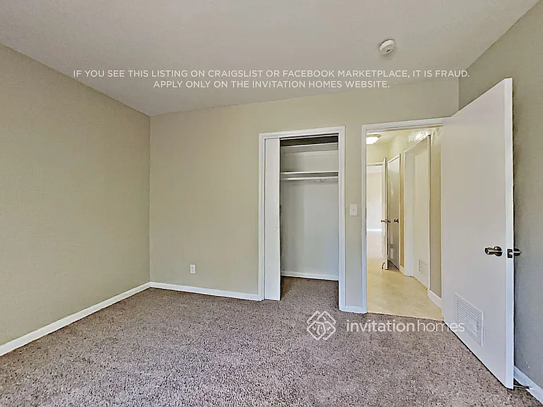 2720 SW 15th Ct — Photo 9