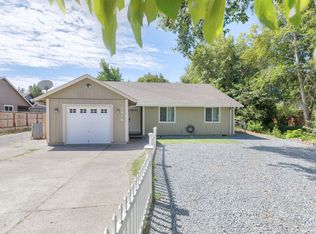 2919 SW Elmer Nelson Ln, Grants Pass, OR 97527