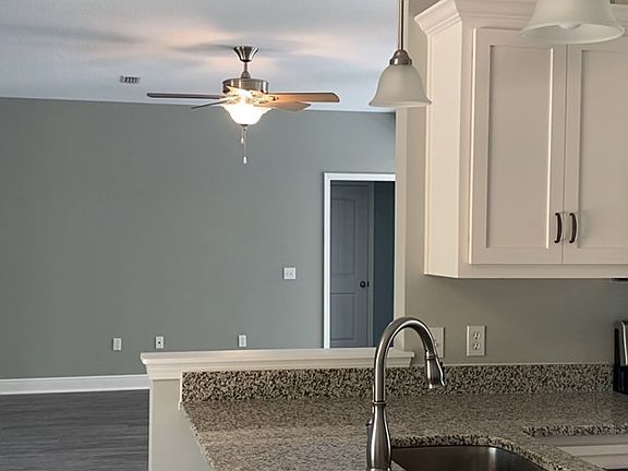 4th image of 10 Cypress Cove Dr