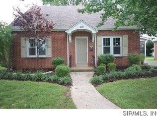215 Hamacher St, Waterloo, IL 62298