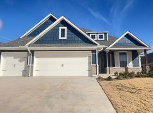 3224 Porter Dr, Edmond, OK 73012