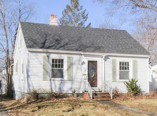 248 Maple St, Bangor, ME 04401