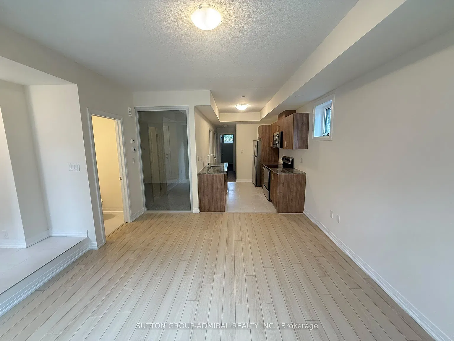 235 McLevin Ave — Photo 4