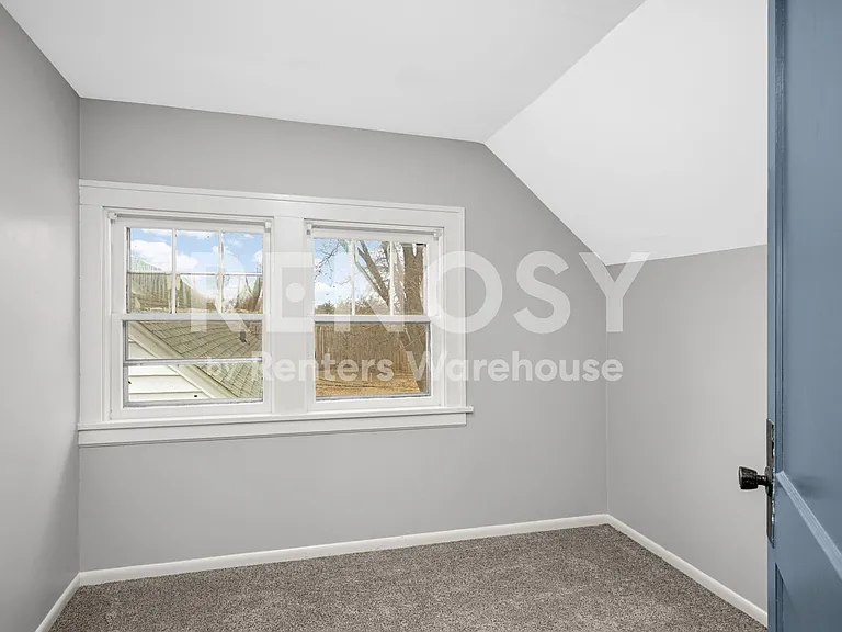 4100 Vera Cruz Ave N — Photo 31