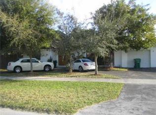 8310 SW 205th St, Cutler Bay, FL 33189