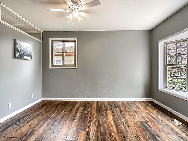 769 Poplar St — Photo 34