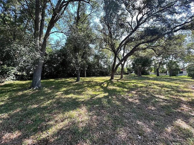 8205 Pagoda Dr — Photo 12