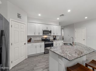 1941 E Greenlee Rd, Tucson, AZ 85719