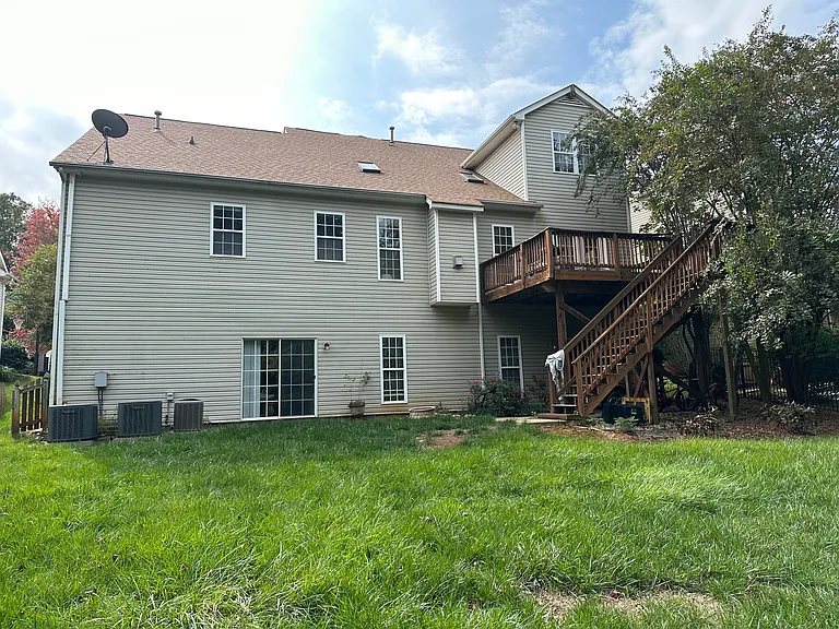 10822 Chamberlain Hall Ct — Photo 3