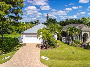 721 93rd Ave N, Naples, FL 34108