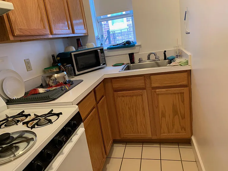 115 Norway St #18 — Photo 4