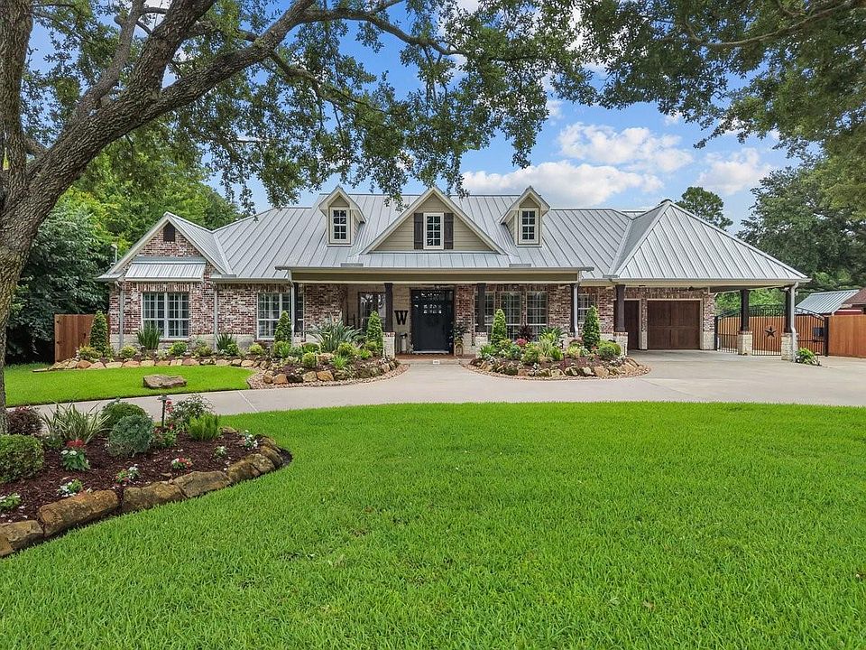 1st image of 2713 Luella Ave