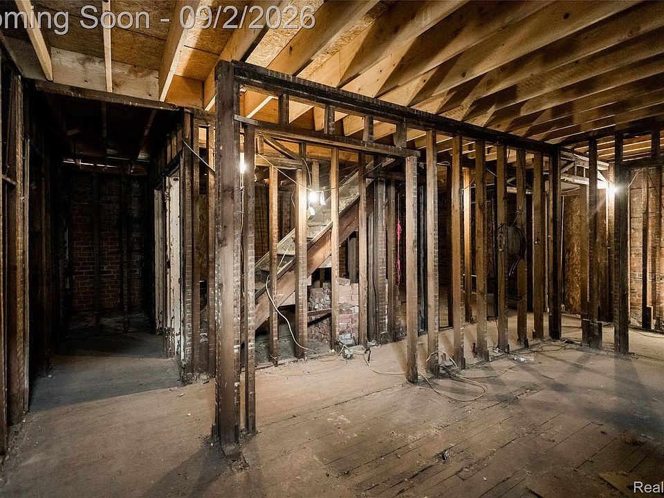 1574 Cadillac, photo 8