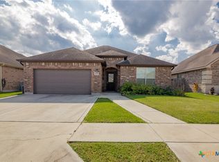 616 Mason Cir, Victoria, TX 77904