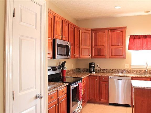 5th image of 1273 Windsor Dr