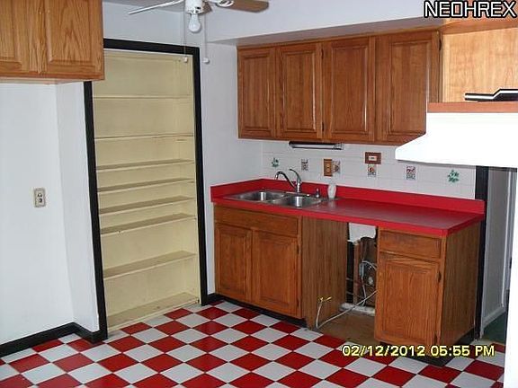 4th image of 791 E 254th St