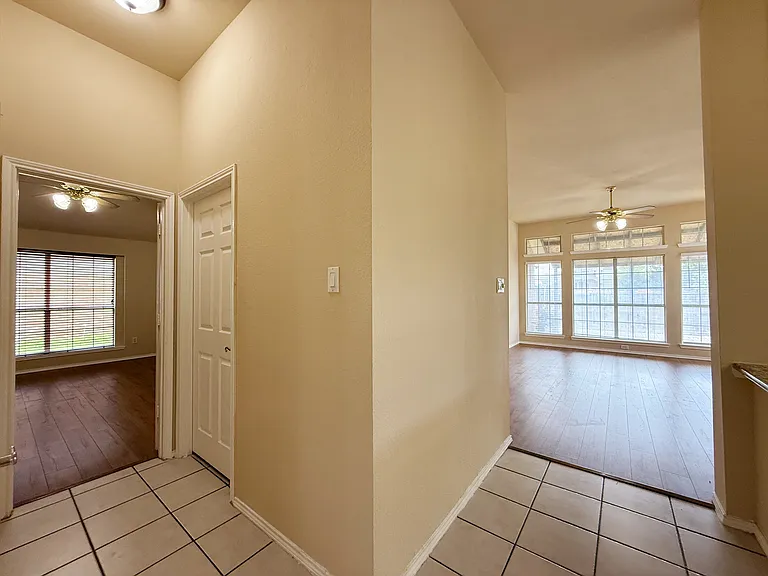 6000 Arlington Dr — Photo 19