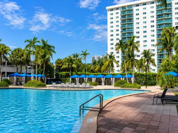 19370 Collins Ave, Sunny Isles Beach, FL