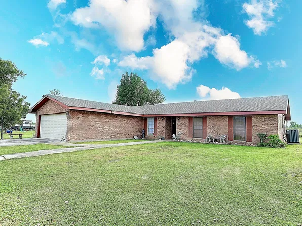 515 Woodside Dr, Houma, LA 70363