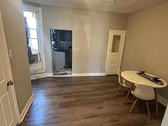 4th image of 5807 Master St