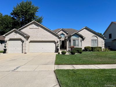 16513 Edinburgh Dr, Clinton Township, MI, 48038