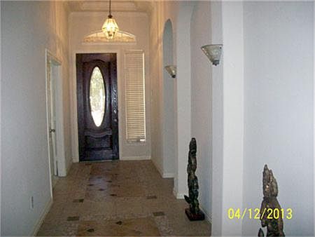 2nd image of 1447 Oxbow Dr