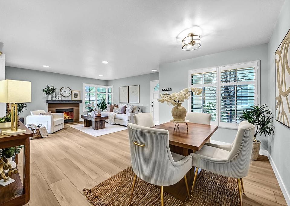 1st image of 3506 Seahorn Cir