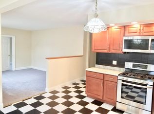 35 Lenox Ave #1, Stamford, CT 06906