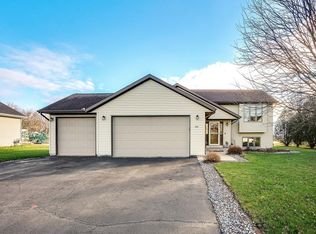 308 Polar Cir, Arlington, MN 55307