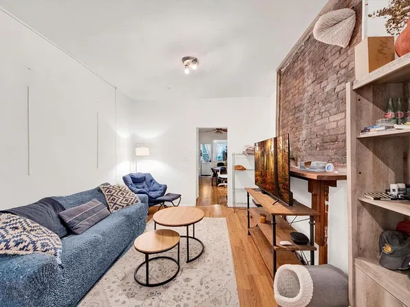 616 E 9th St APT 2W, Manhattan, NY 10009
