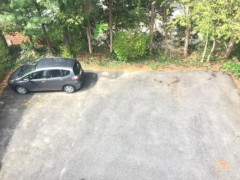 131 Madison Ave — Photo 22